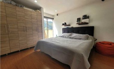 Casa en Venta Cota | 3 Habitaciones | Jacuzzi | Vista a Montaña