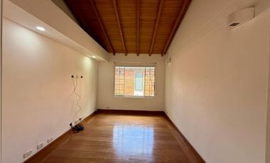 Casa en Arriendo en Envigado sector Benedictinos