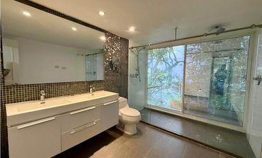 Casa en Arriendo en Envigado sector Benedictinos