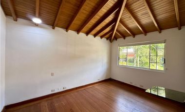 Casa en Arriendo en Envigado sector Benedictinos