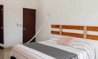 CASA EN VENTA UBICADA EN LAS PLAYAS DE CHICXULUB PUERTO.
