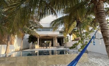 RESIDENCIA EN VENTA FRENTE AL MAR EN LAS PLAYAS DE SAN BRUNO, YUCATÁN.