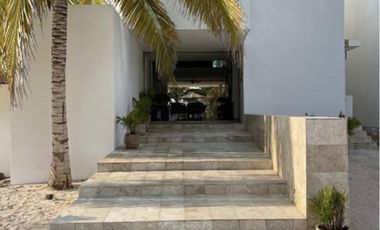 RESIDENCIA EN VENTA FRENTE AL MAR EN LAS PLAYAS DE SAN BRUNO, YUCATÁN.