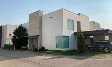 Residencia en venta en Puerta de Valladolid, Bosque Esmeralda