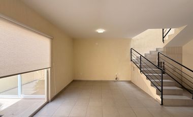 Casa en renta en Alta California 3 recámaras