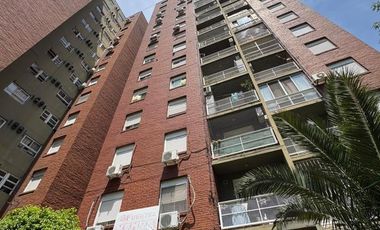 Departamento de tres ambiente en venta en las torres de coto en Sarandi