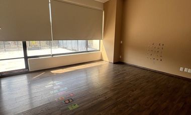 Excelente propiedad en Jardines de la Montaña