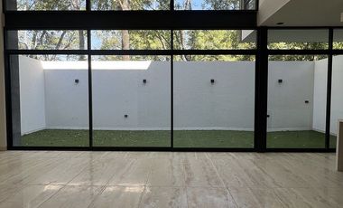 Casa a estrenar en Fuentes del Pedregal