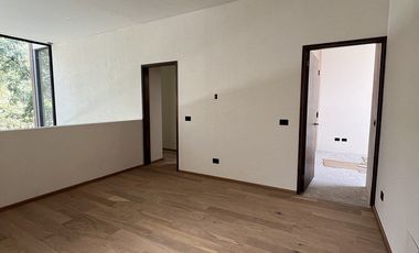 Casa a estrenar en Fuentes del Pedregal