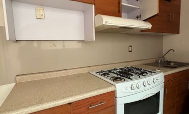 Casa en renta 2 recámaras y estudio, Fracc. Plaza San Diego