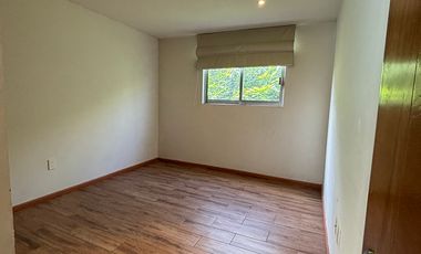 Casa en renta 2 recámaras y estudio, Fracc. Plaza San Diego