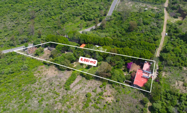 Casa de campo con gran terreno y vista privilegiada en Paraíso Escondido