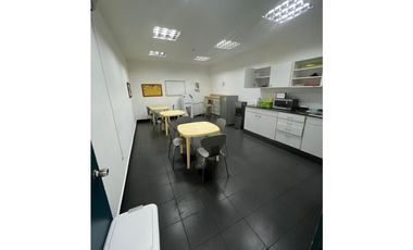 ALQUILER LOCAL EN LOS PUEBLOS CON AIRES Y PLANTA 750 M2 YA LISTO mld