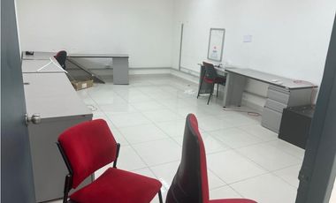 ALQUILER LOCAL EN LOS PUEBLOS CON AIRES Y PLANTA 750 M2 YA LISTO mld