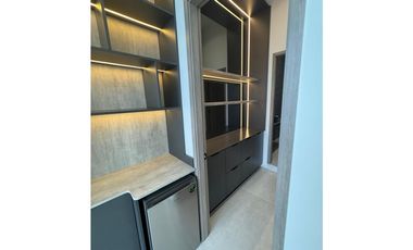 Venta de o alquila oficina en Marbella (BICSA Financial Center) GTA