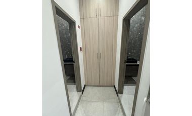 Venta de o alquila oficina en Marbella (BICSA Financial Center) GTA