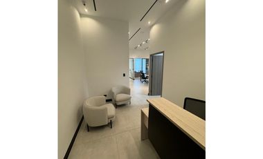 Venta de o alquila oficina en Marbella (BICSA Financial Center) GTA