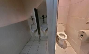 SAN FRANCISCO / LOCAL DE ESQUINA EN VIA PORRAS DE  2235M / 2 NIVELES