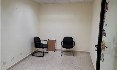 SAN FRANCISCO / 2235M / TERRENO COMERCIAL CON ESTRUCTURA / SOBRE VIA