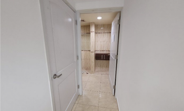 SAN FRANCISCO / 2235M / TERRENO COMERCIAL CON ESTRUCTURA / SOBRE VIA