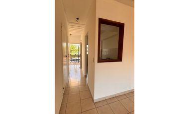 Venta dúplex en complejo hogar obrero Paso Del Rey