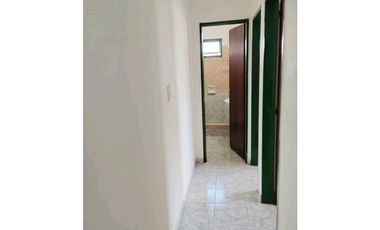 Calle 141 entre 58 y 59 - Departamento en Venta