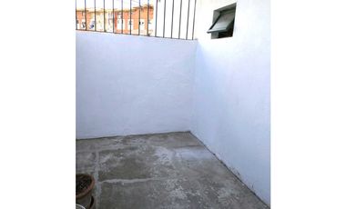 Calle 141 entre 58 y 59 - Departamento en Venta