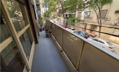 VENTA DEPTO 3 AMB CON DEP. A LA CALLE CON BALCON Y PATIO RECOLETA