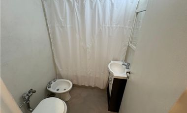 VENTA DEPTO 3 AMB CON DEP. A LA CALLE CON BALCON Y PATIO RECOLETA