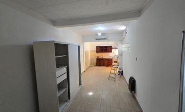 Departamento Tipo Casa en alquiler en Wilde Centro