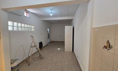 Departamento Tipo Casa en alquiler en Wilde Centro