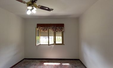 Casa en venta en Merlo Sur