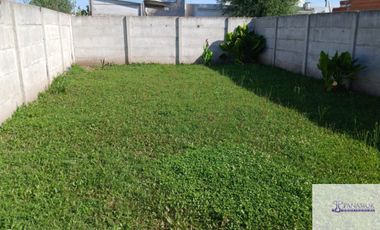 Casa en venta c/ cochera en 9 de Julio