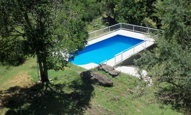 AT113. TALA HUASI. CASA DE 2 DORMITORIOS CON PILETA (5 PAX)