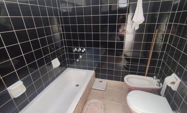 Casa PH en venta en Remedios de Escalada Este