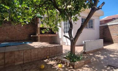 Casa PH en venta en Remedios de Escalada Este