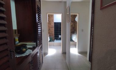 Casa PH en venta en Remedios de Escalada Este