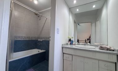 Casa PH en venta en Lanus Este