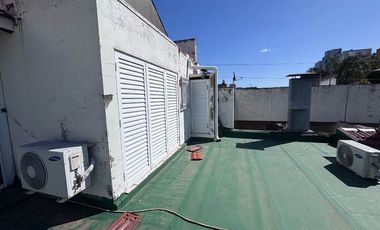 Casa PH en venta en Lanus Este