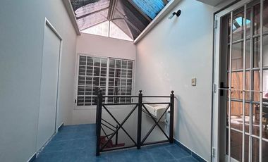 Casa PH en venta en Lanus Este