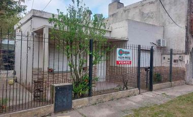 Casa en venta en Quilmes Oeste