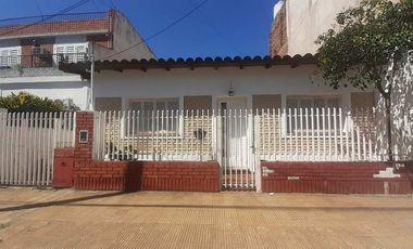 Casa en alquiler en San Justo