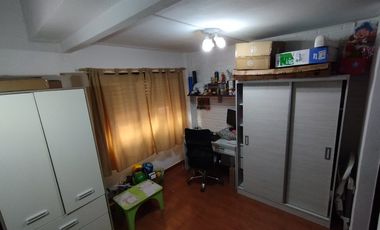 Casa en alquiler en Castelar Sur