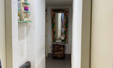 Casa en venta c/ cochera en Área Centro Este