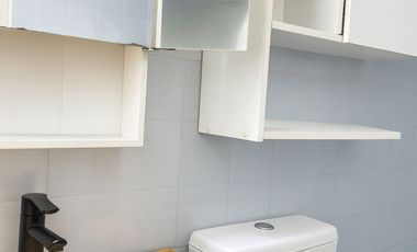 Casa en venta c/ cochera en Área Centro Este