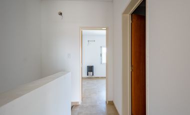 Casa 3 ambientes Alquiler Castelar