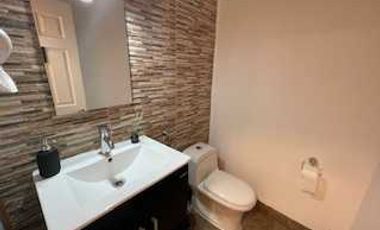 Local comercial en arriendo en VITACURA