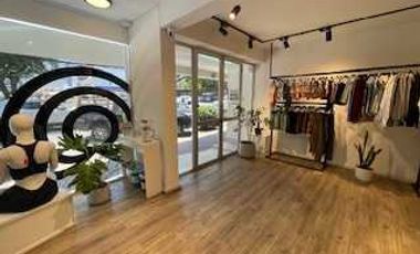 Local comercial en arriendo en VITACURA