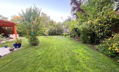 Casa en Venta en Rotonda Norte 614 casa 582 Parque San Miguel