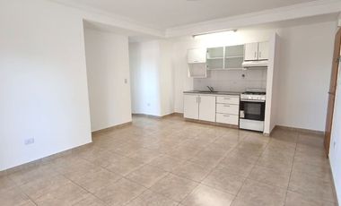 ALQUILER DEPARTAMENTO 2 AMBIENTES CON BALCON
